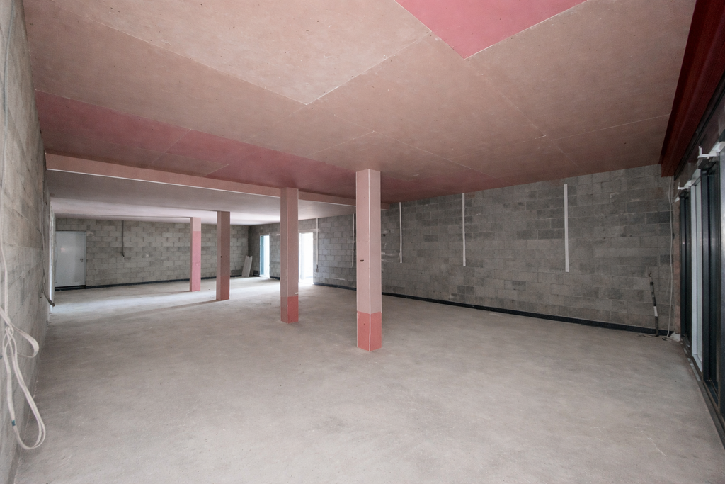 Property photo 3 of 8