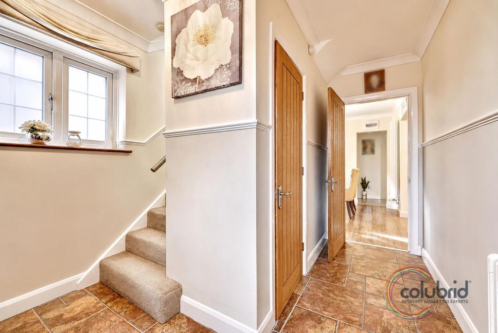 Additional image 12 of 3 bed semi-detached house for saleLong Lane, Grays RM16