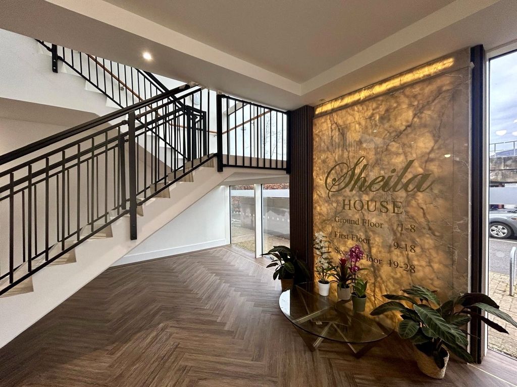 Property photo 1 of 37 Picture No. 42