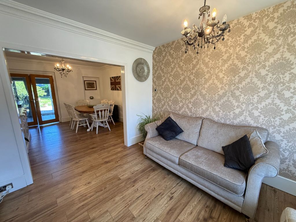 Property photo 3 of 17 5114634