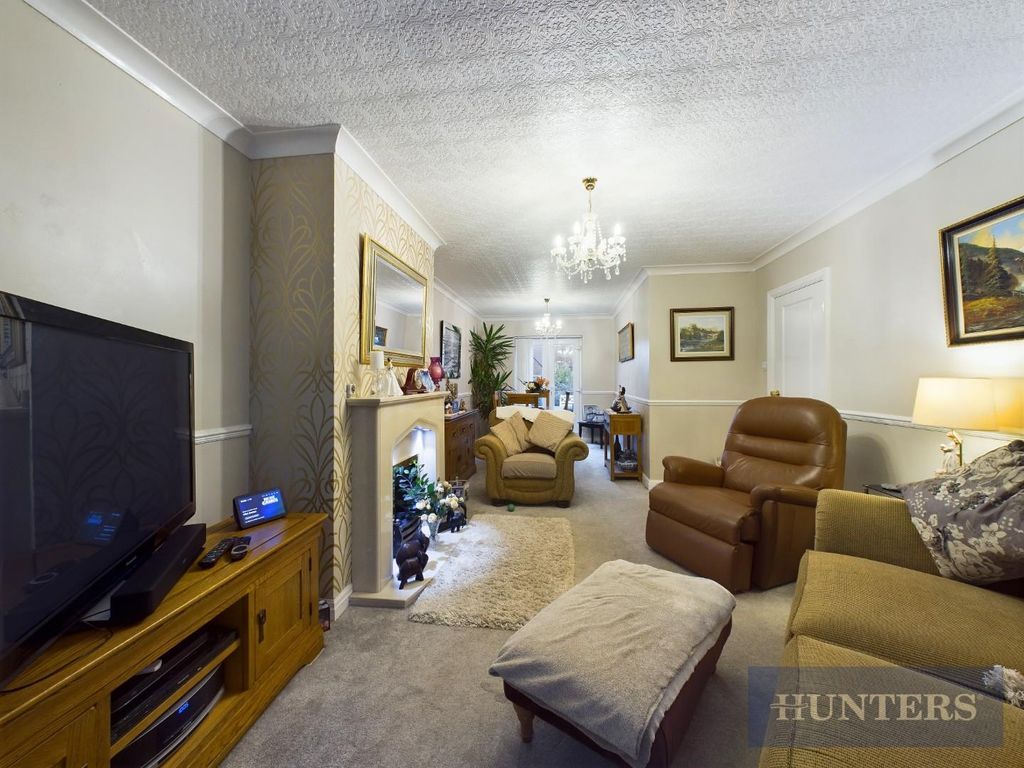 Property photo 3 of 19 Cam03407G0-Pr0389-Still013.Jpg