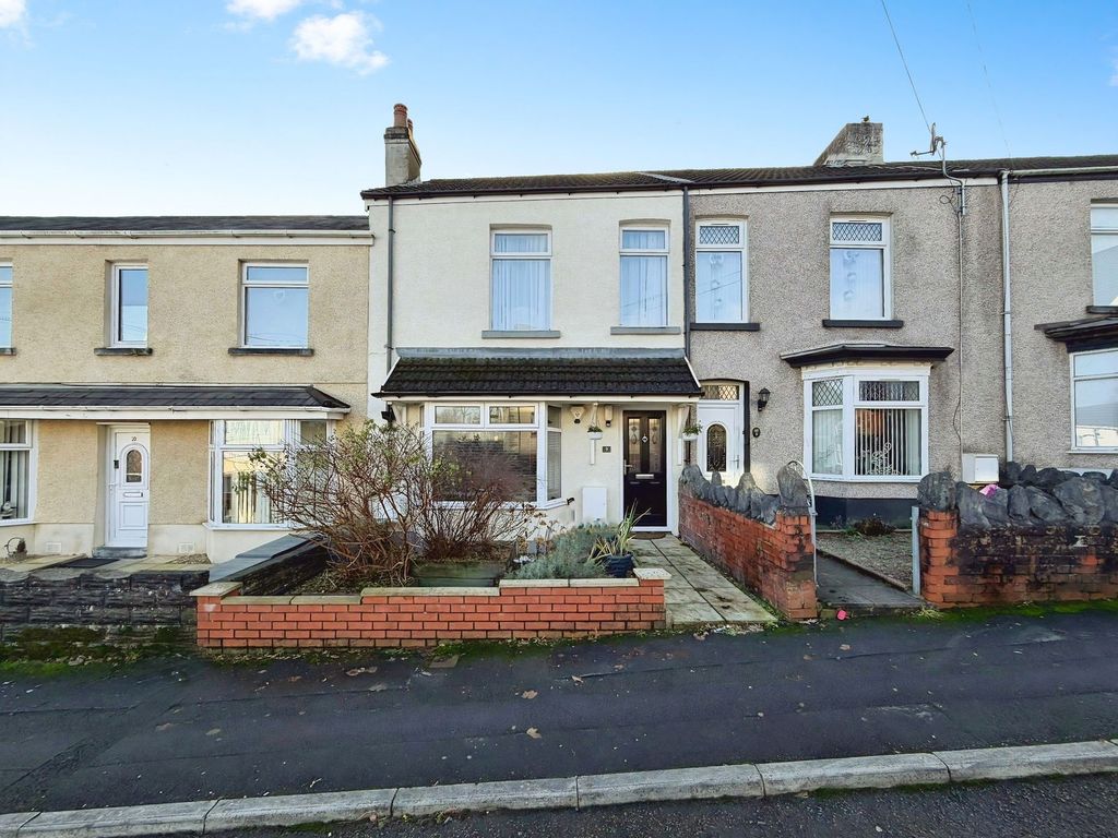 Property photo 1 of 39