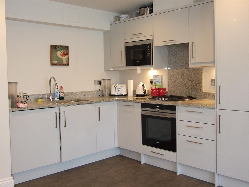 Property photo 3 of 12 57A471B8.Jpg