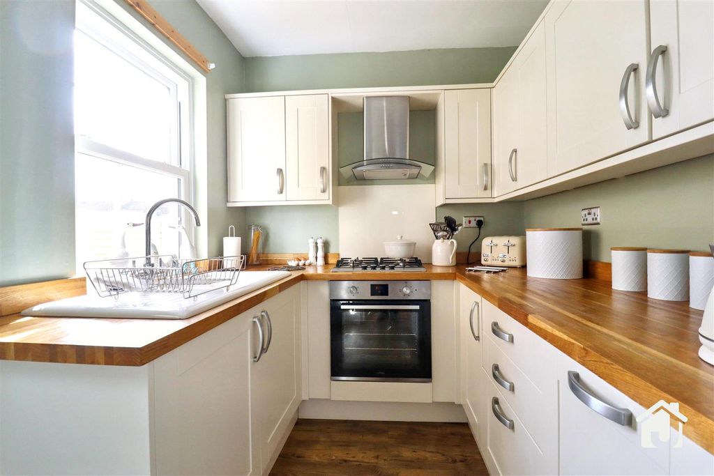 Property photo 3 of 30 Img_9909.Jpg