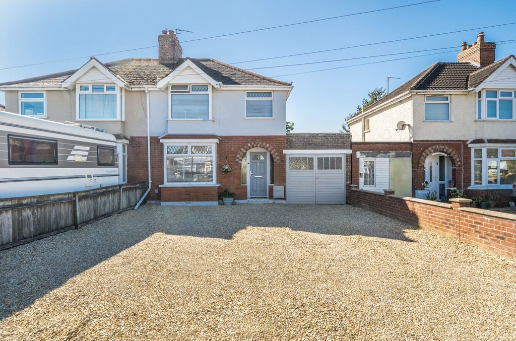 Property photo 1 of 12 14526721169F1cc1Ded221
