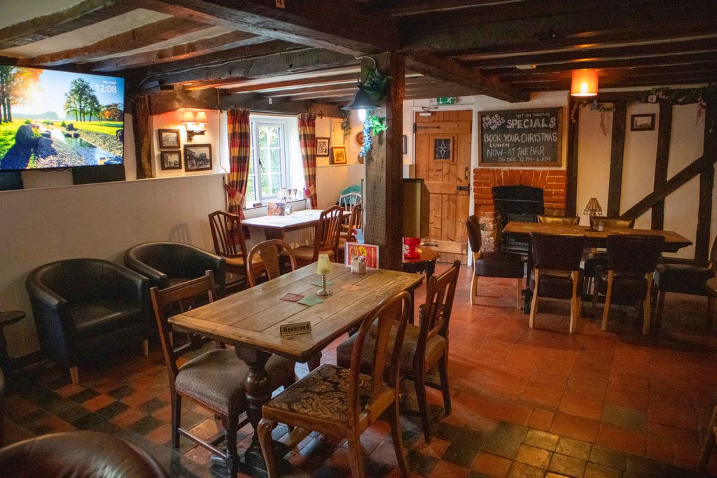 Property photo 3 of 11