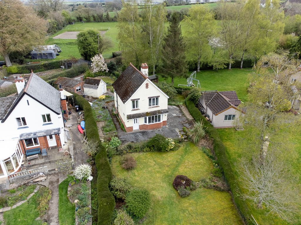 Property photo 1 of 16 Alcombe House-30