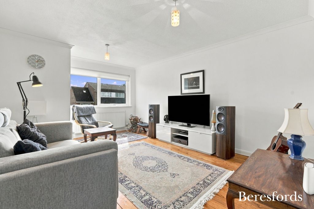 Property photo 2 of 19 Picture No. 06
