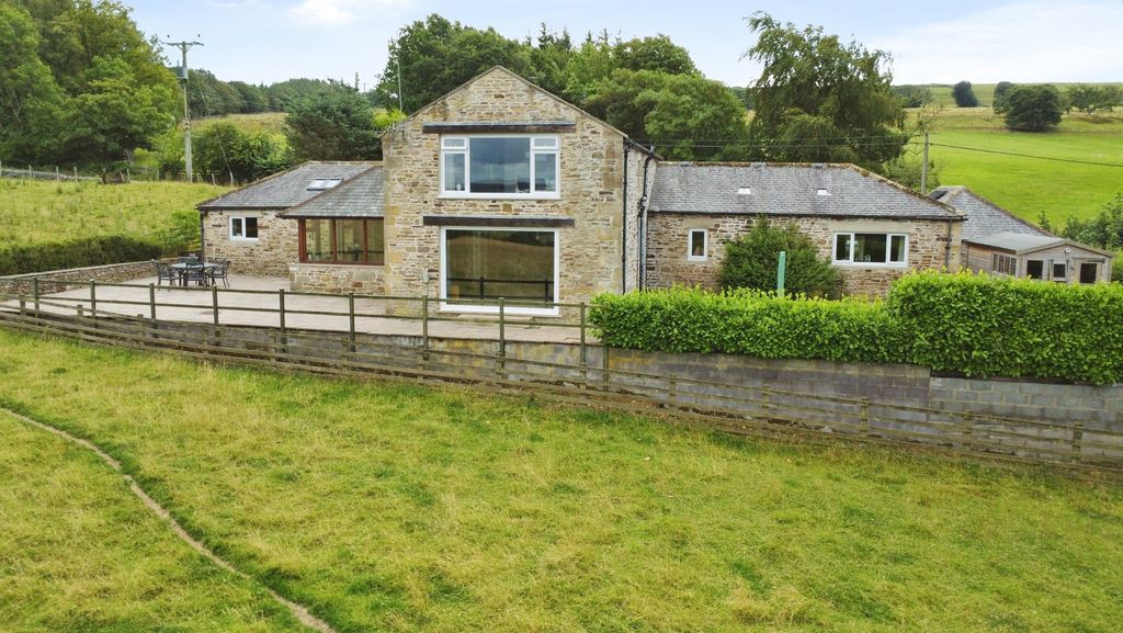 Property photo 1 of 18 Photo 7