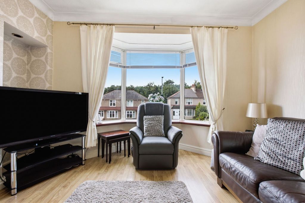 Property photo 3 of 42
