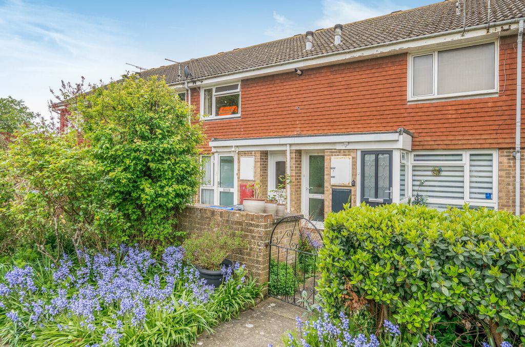 Property photo 1 of 12 1442245-15-69E0A4...