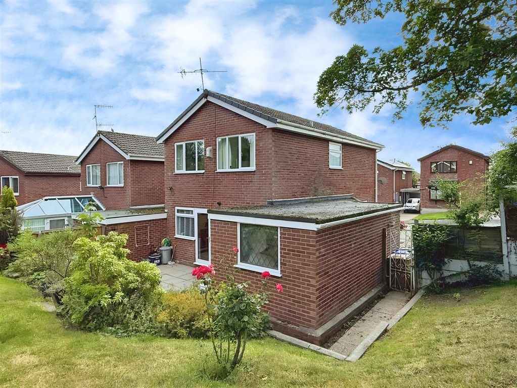 Property photo 2 of 21 Rear Aspect