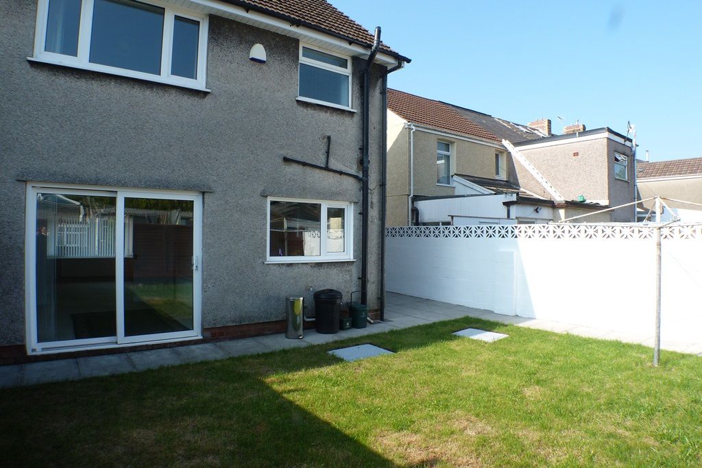 Property photo 3 of 18