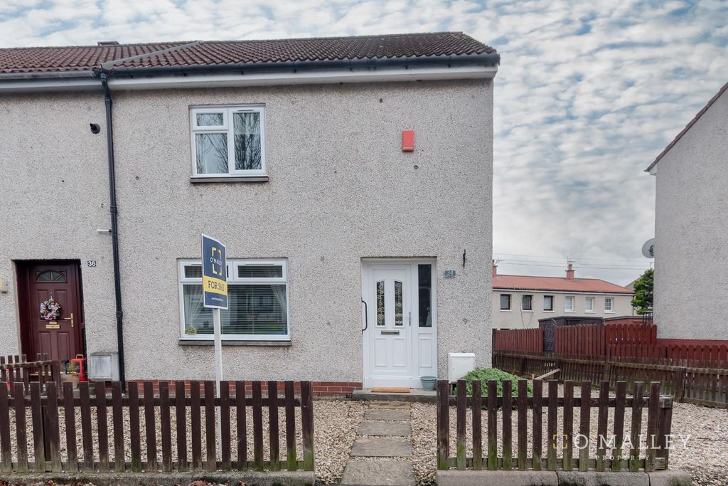 Property photo 1 of 17 External