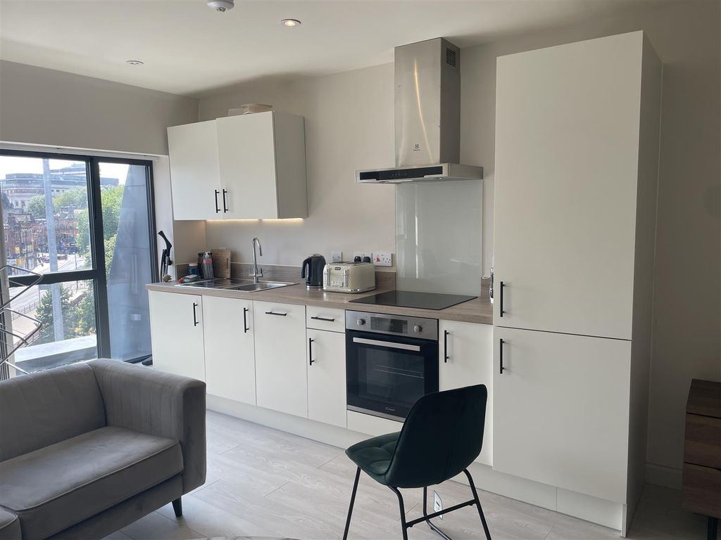 Property photo 3 of 8 Img_5715.Jpeg