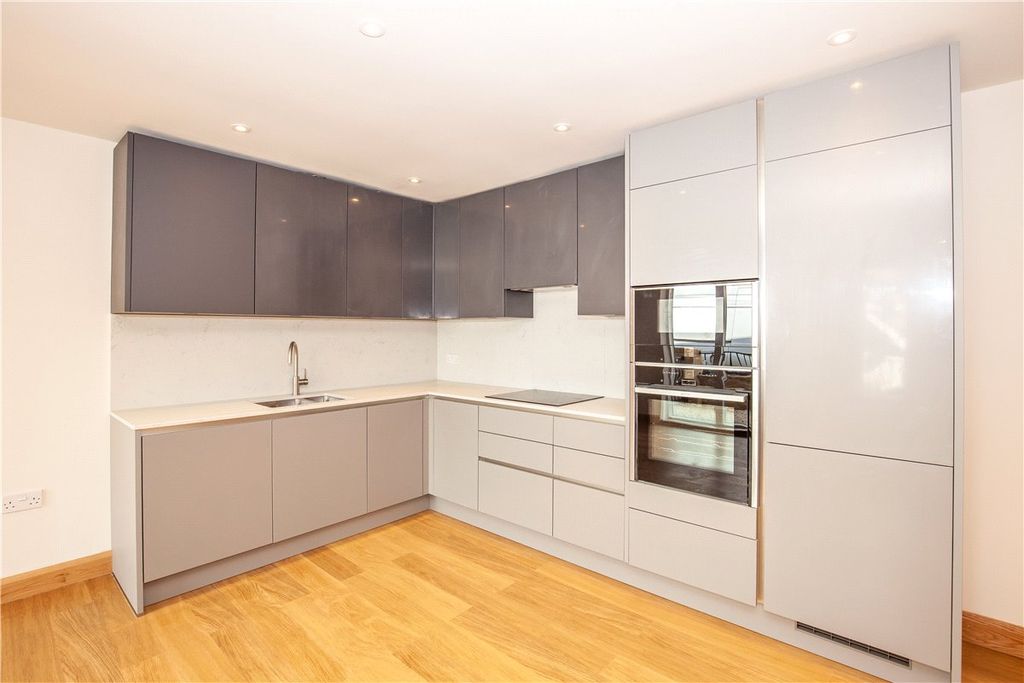 Property photo 2 of 11 Picture No. 09