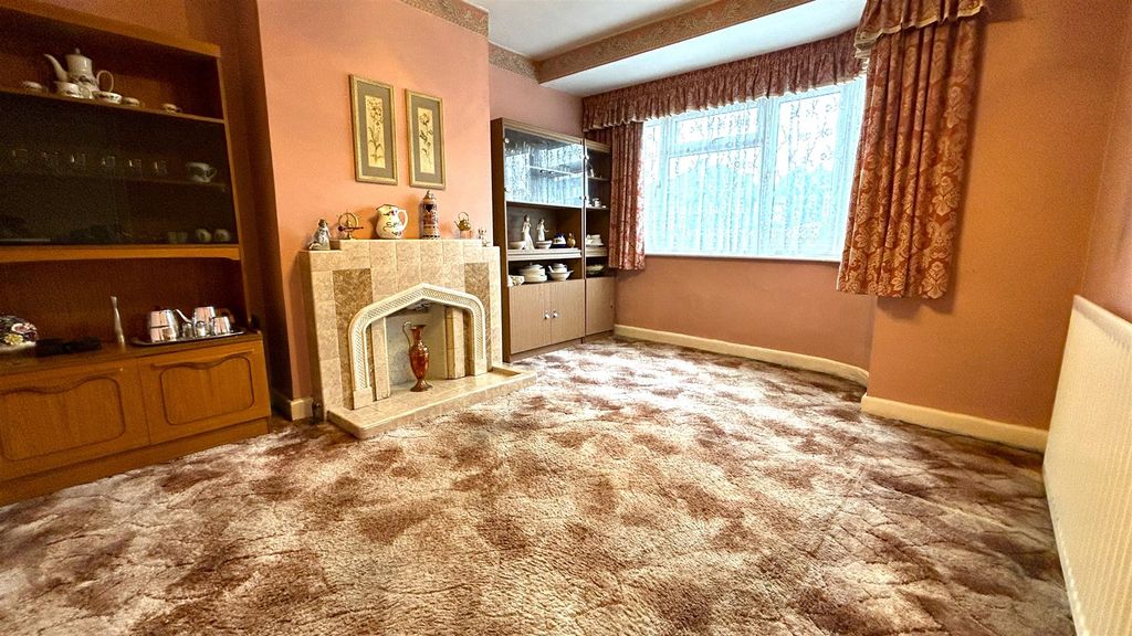 Property photo 2 of 16 4.Jpg