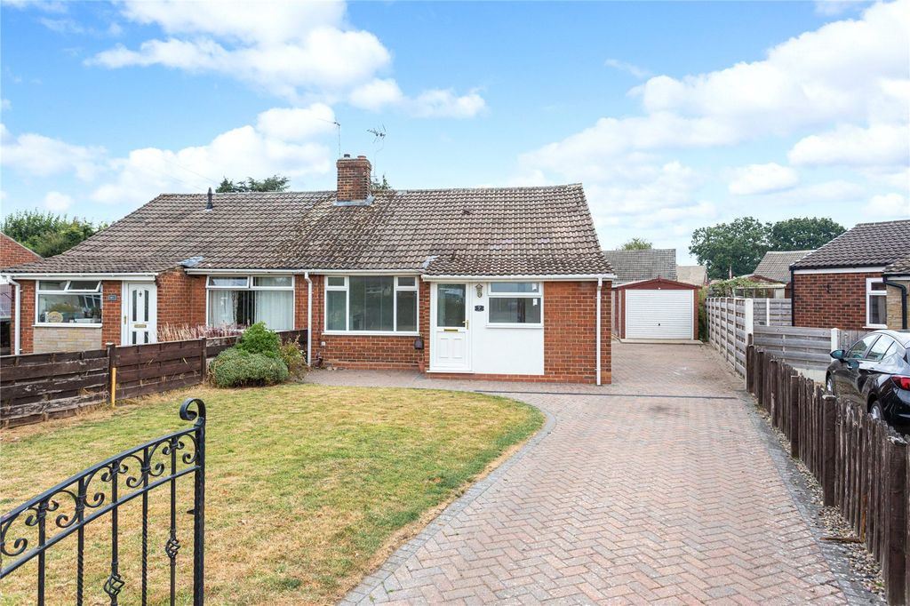 Property photo 1 of 11 Photo