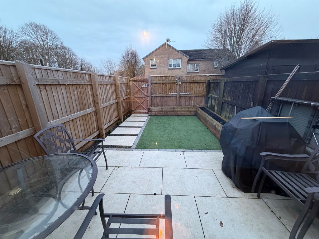 Property photo 2 of 10