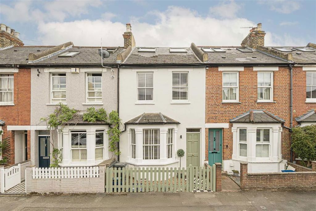 Property photo 1 of 6