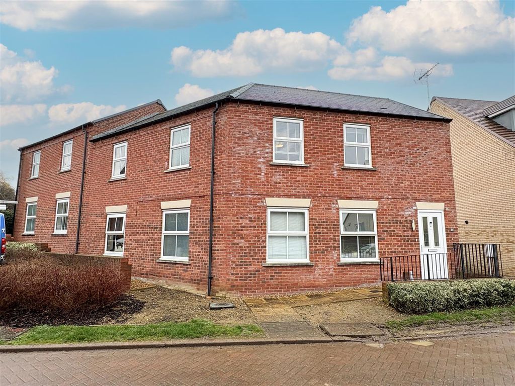 Property photo 1 of 12 Ext 6-1.Jpg