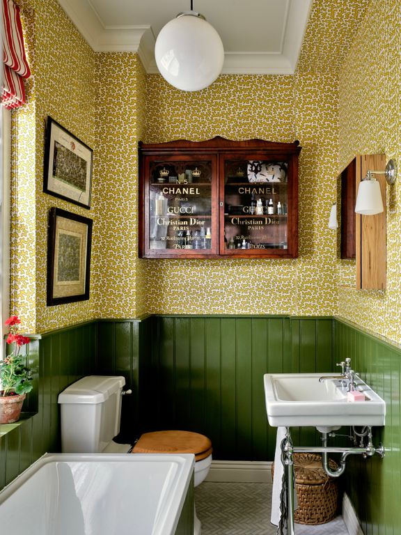 Property photo 2 of 37