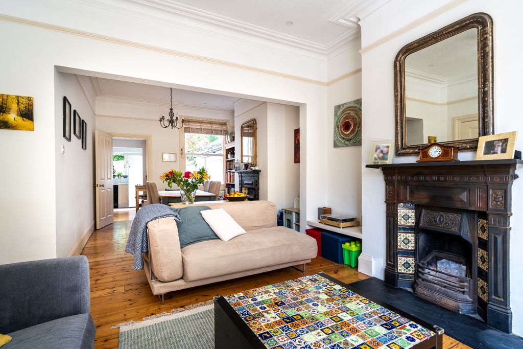 Property photo 1 of 23 4284000