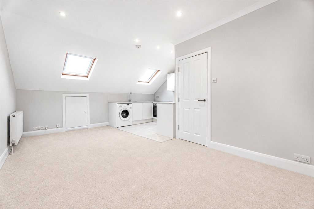 Property photo 2 of 17 Reception Room