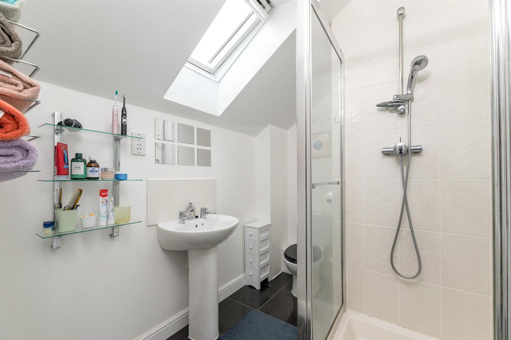 Additional image 31 of 4 bed detached house for saleMarriner Close, Otley LS21