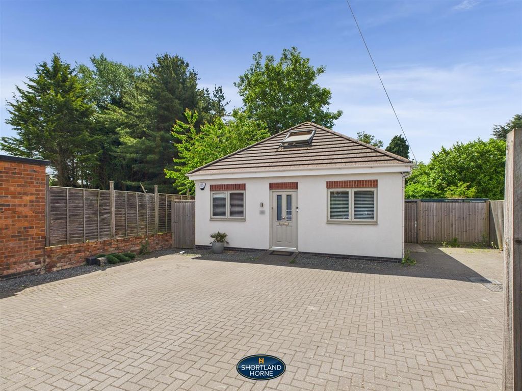 Property photo 1 of 32