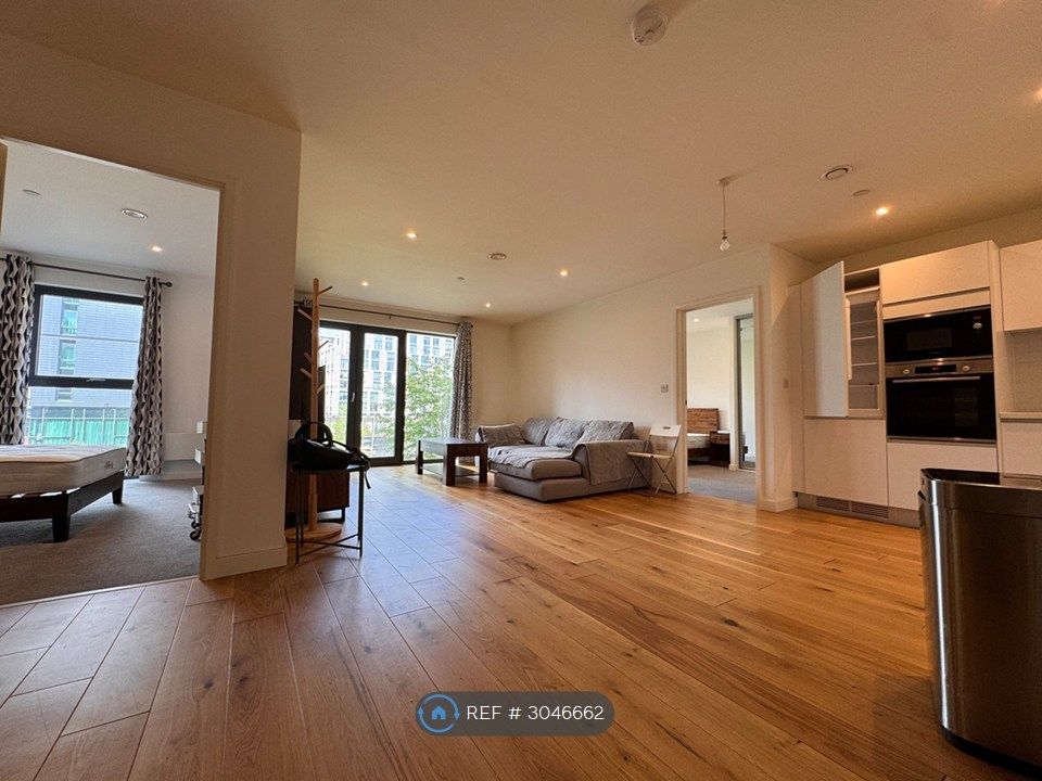 Property photo 3 of 19