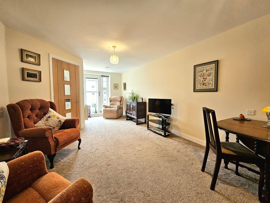 Property photo 3 of 15 Picture 3