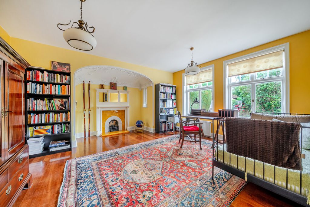 Property photo 2 of 23 1516175-13-1A08B8...