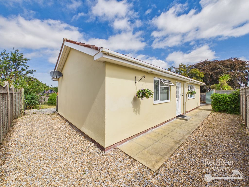 Property photo 1 of 16 Front