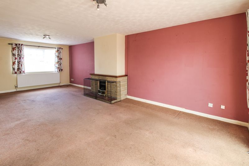 Property photo 2 of 14 Lounge/Dining Room