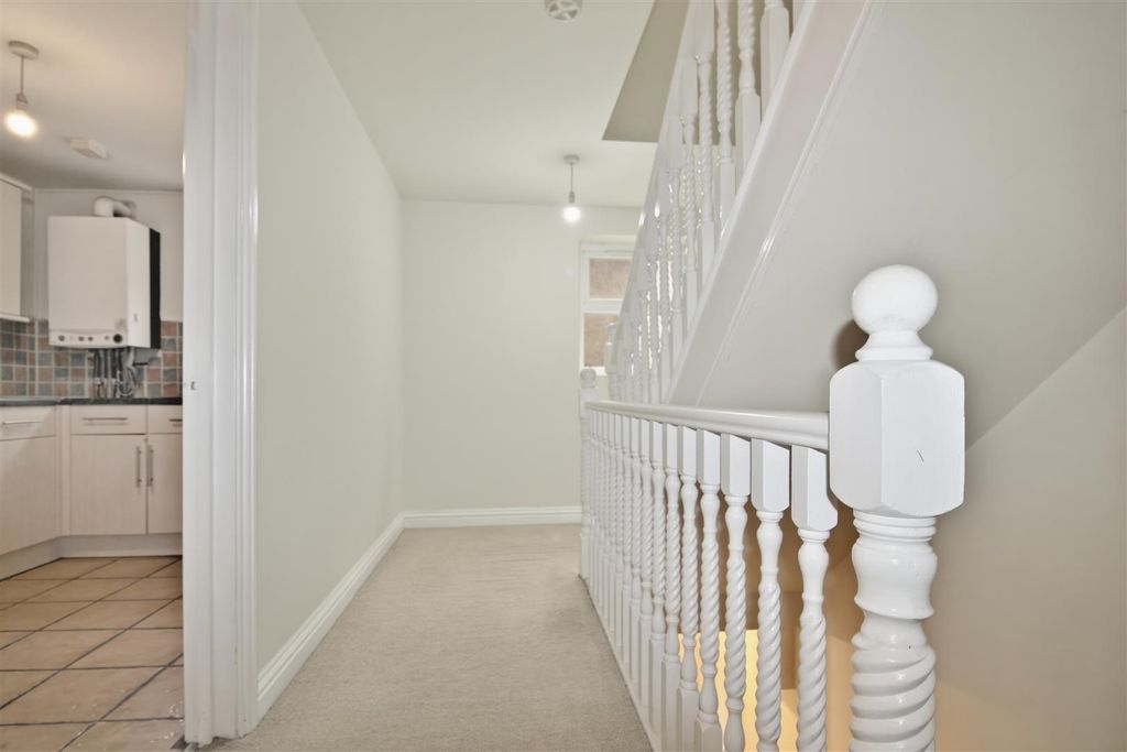 Property photo 3 of 10 Img_9126.Jpg