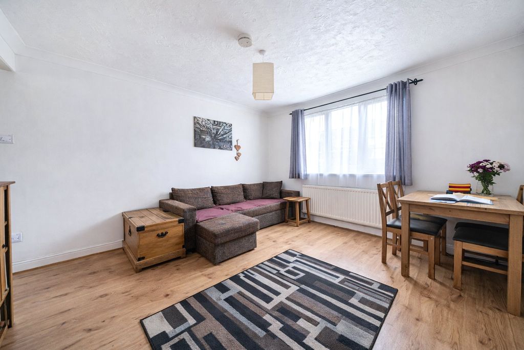 Property photo 3 of 13 Picture No. 29