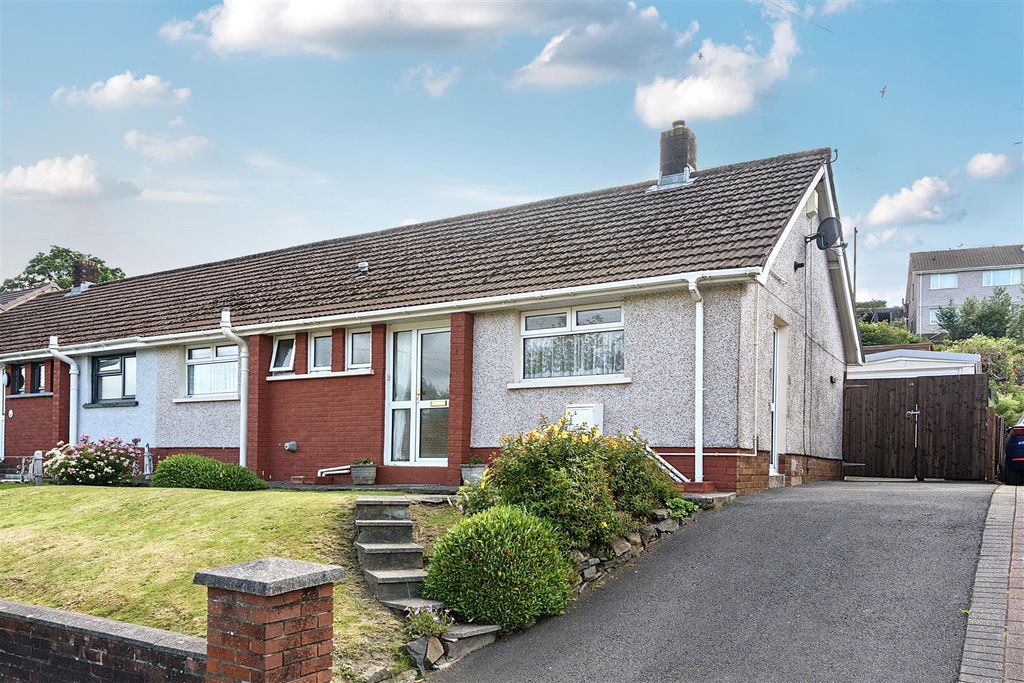 Property photo 1 of 23 1318247-25-6867Bc31d9Ed5.Jpg