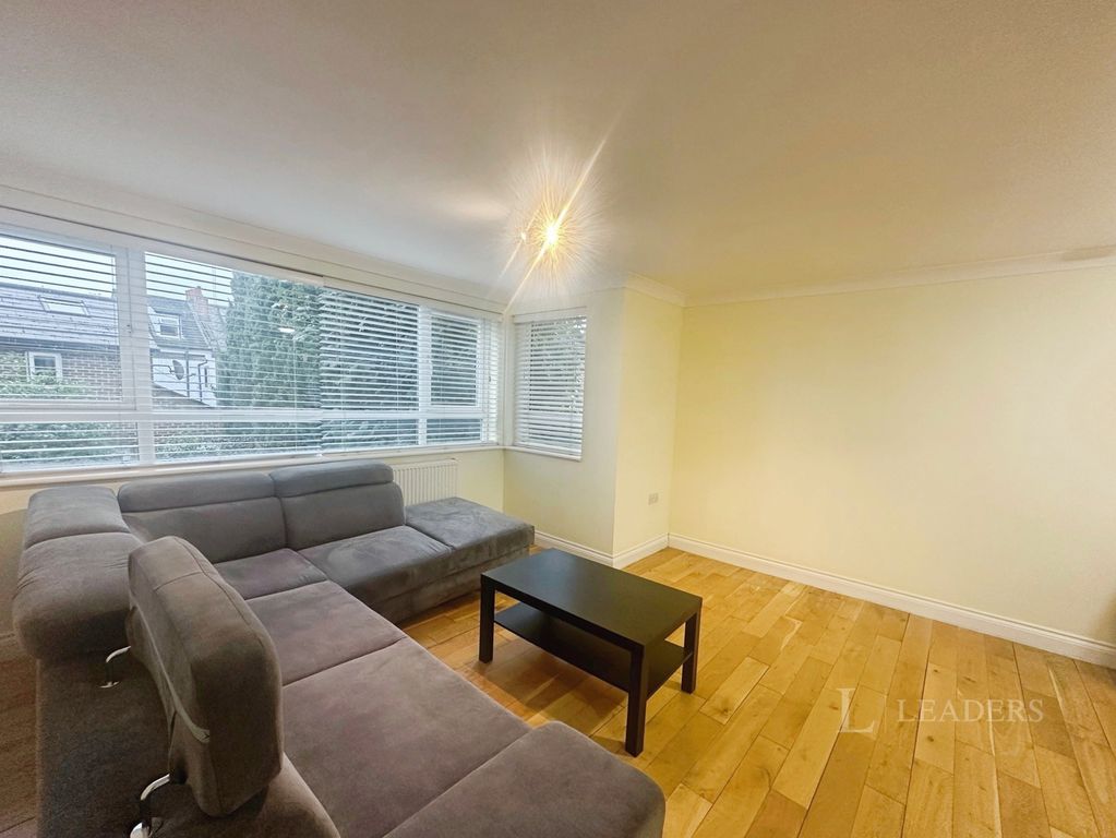 Property photo 3 of 15 Pbox-Img.Jpg