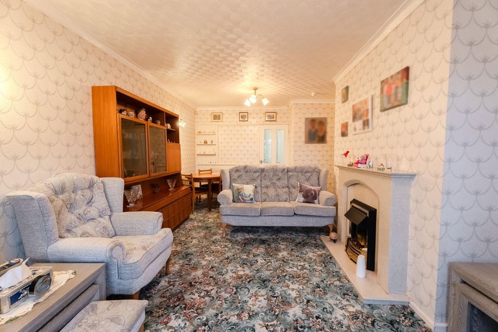 Property photo 3 of 15 Rennison-20.Jpg