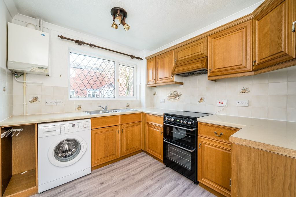 Property photo 3 of 12 1975134
