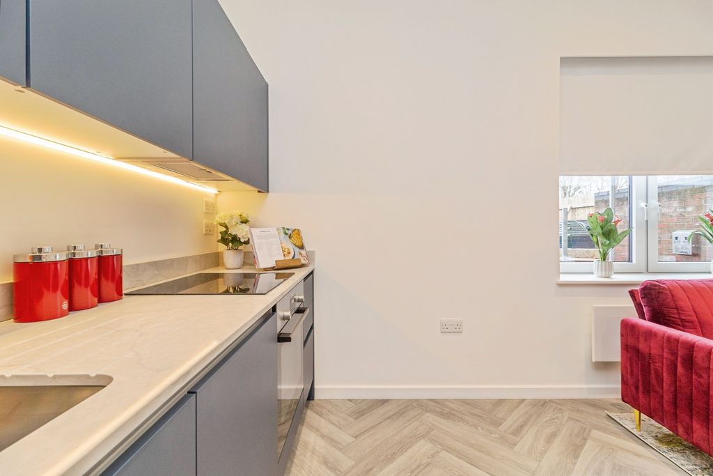 Property photo 2 of 9