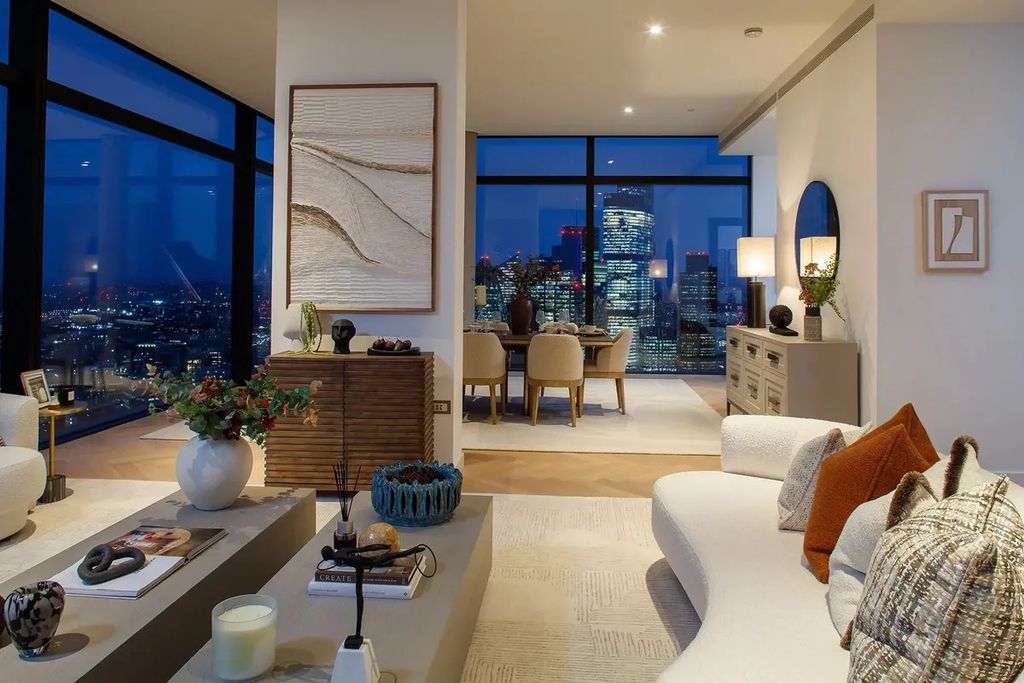 Property photo 2 of 18 Photo 8