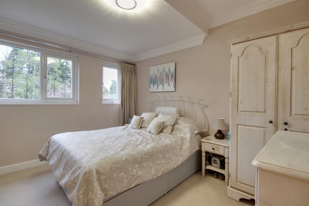 Additional image 18 of 4 bed detached house for saleOff Kemp Road, Swanland HU14