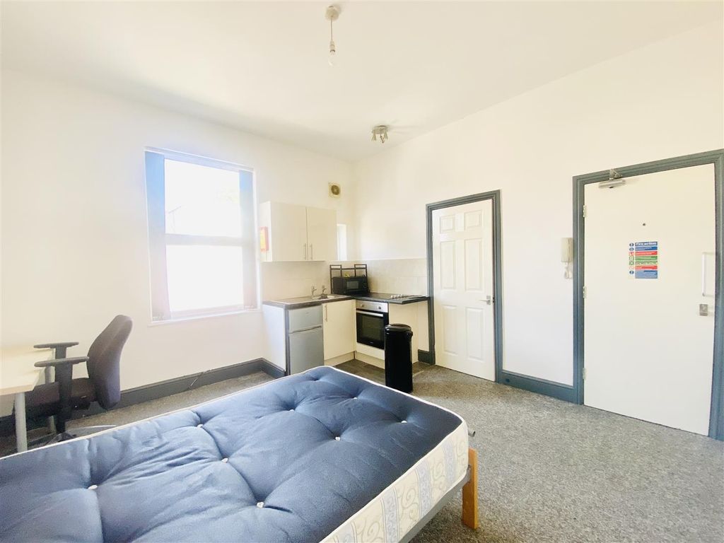 Property photo 2 of 5 Image00002.Jpeg