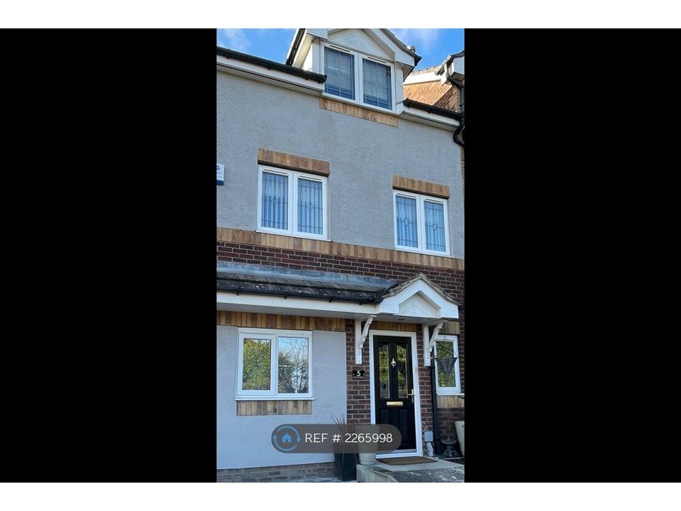 Property photo 1 of 35