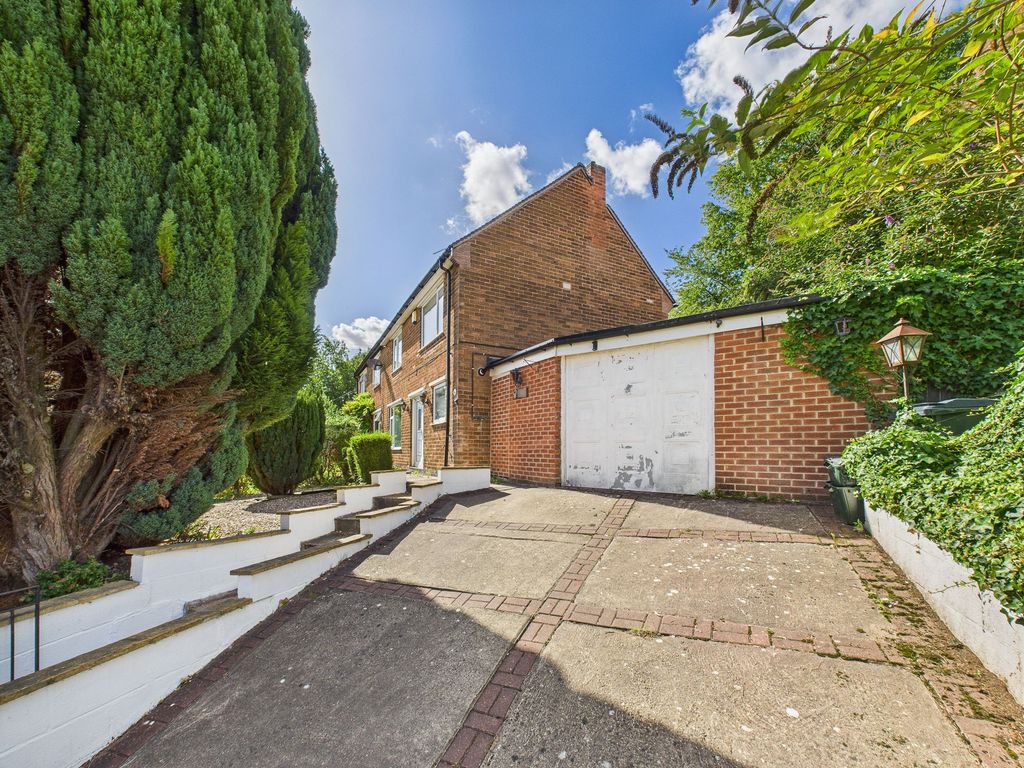 Property photo 1 of 19 Front