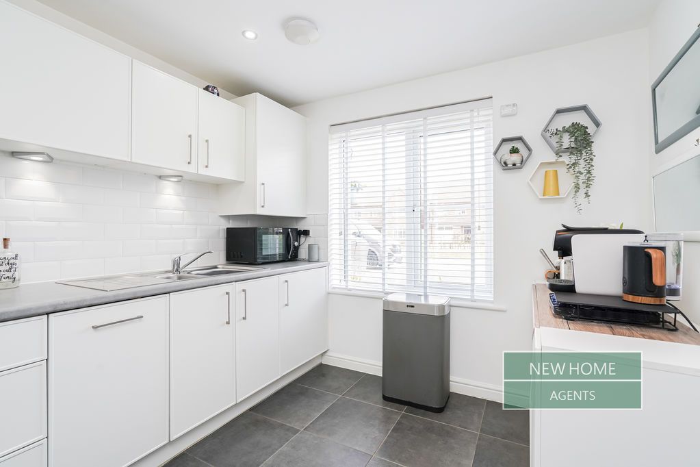 Property photo 3 of 26 Photo 24