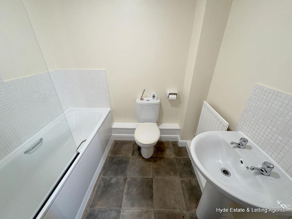 Property photo 3 of 14 Img_0176.Jpg