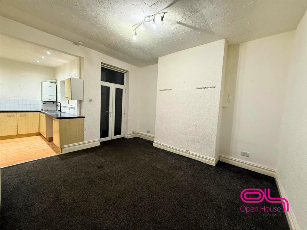 Property photo 2 of 11 Untitled Design - 2026-07-14T161553.091.Png